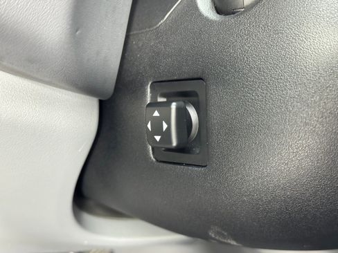 Used 2024 Kia EV9 Land image 20