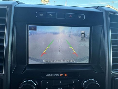 Used 2022 Ford F350 XLT w/ XLT Premium Package image 24