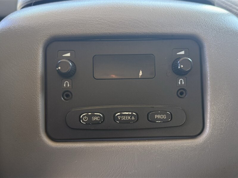 Used 2004 Chevrolet Suburban LS w/ Preferred Equipment Group AWD/4WD image 24