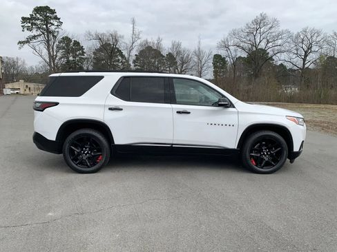 Used 2019 Chevrolet Traverse Premier w/ Redline Edition image 8