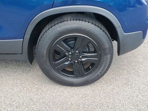Certified 2019 Chevrolet Trax LT w/ LT Convenience Package FWD image 31