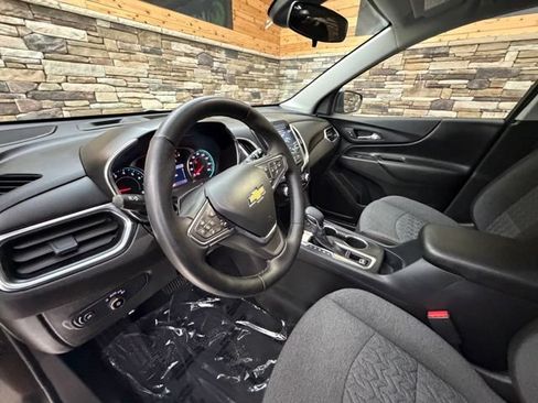Used 2024 Chevrolet Equinox LT AWD/4WD image 12