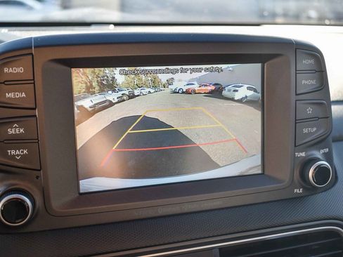 Used 2021 Hyundai Kona Limited image 22