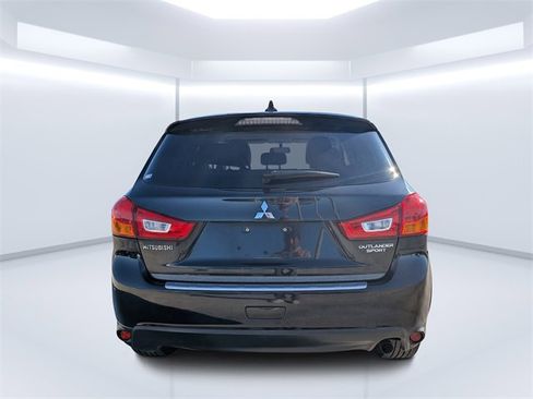 Used 2017 Mitsubishi Outlander Sport ES image 4