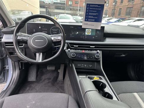 Certified 2024 Hyundai Sonata SEL w/ Convenience Package image 19