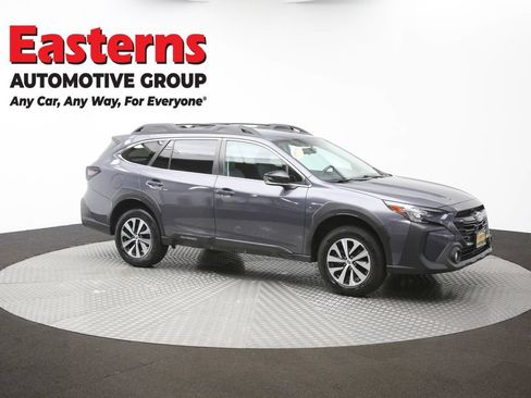 Used 2023 Subaru Outback Premium AWD/4WD image 46