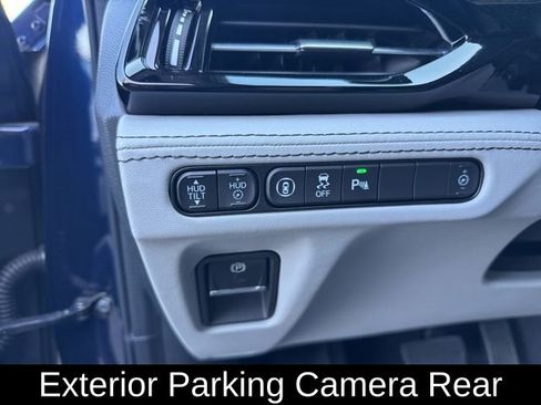Used 2024 Acura MDX SH-AWD w/ Advance Package image 26