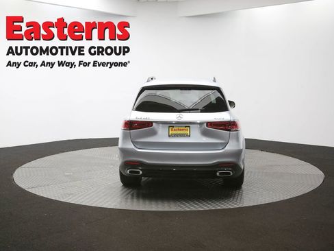 Used 2023 Mercedes-Benz GLS 450 4MATIC w/ AMG Line Exterior image 42