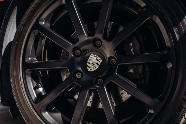 Used 2010 Porsche Boxster RWD image 3