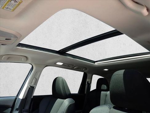 Used 2019 Subaru Ascent Premium AWD/4WD image 15