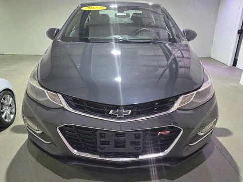 Used 2017 Chevrolet Cruze LT w/ LT True North Edition image 13