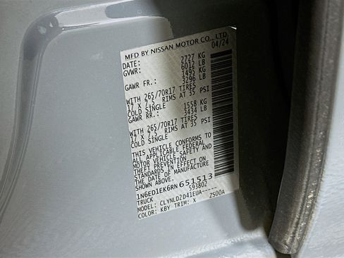 Used 2024 Nissan Frontier PRO-4X w/ Off-Road Protection Package image 12