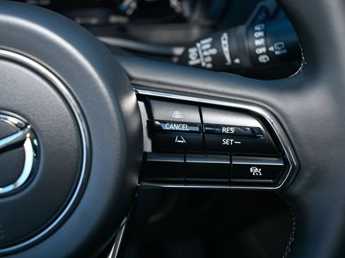 Used 2026 MAZDA CX-90 Plug-In Hybrid w/ Preferred AWD/4WD image 28