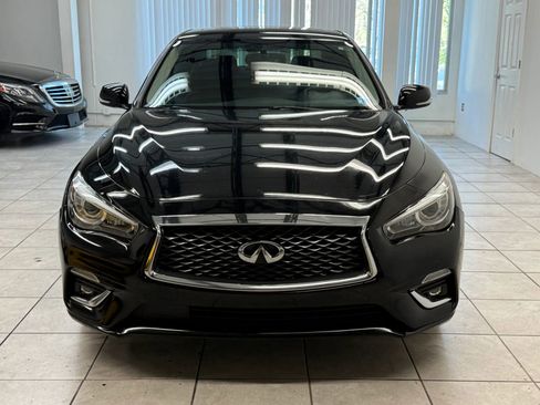 Used 2019 INFINITI Q50 Luxe w/ Essential Package (3.0T Luxe) image 2