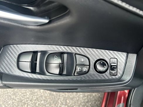 Certified 2025 Nissan Sentra SV FWD image 18