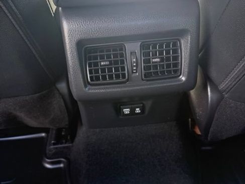 Used 2025 Toyota Camry SE w/ Convenience Package FWD image 38