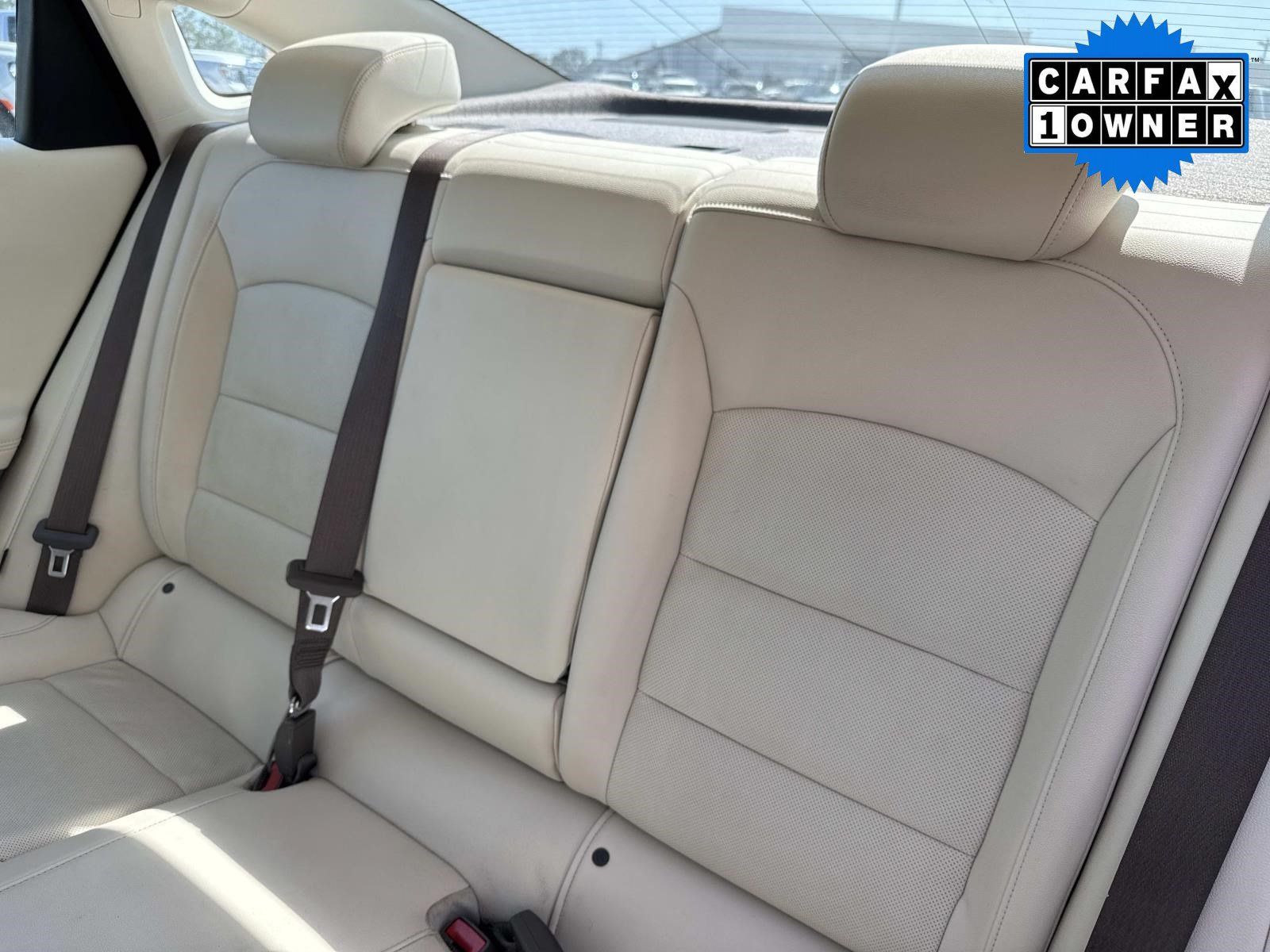 Used 2024 Chevrolet Malibu LT FWD image 13