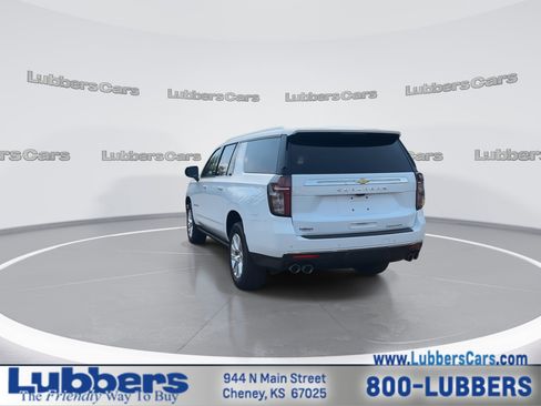 Used 2024 Chevrolet Suburban Premier w/ Premium Package 2 image 7