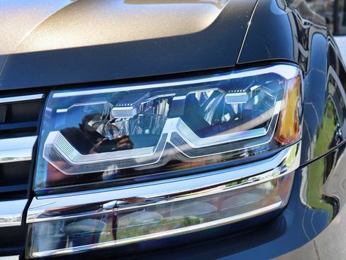 Used 2019 Volkswagen Atlas SE AWD/4WD image 8