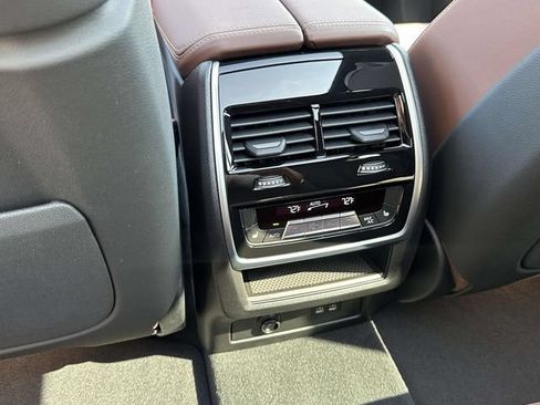 Used 2026 BMW X5 xDrive40i AWD/4WD image 19