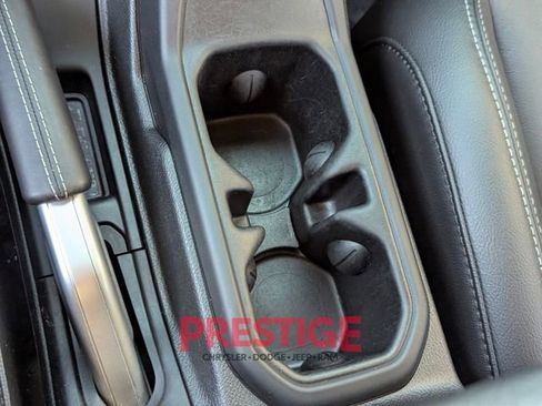 Used 2022 Jeep Wrangler Unlimited Sahara 4xe image 25