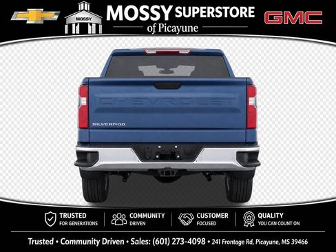 Used 2024 Chevrolet Silverado 1500 LT AWD/4WD image 8