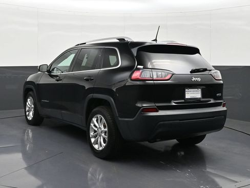Used 2019 Jeep Cherokee Latitude w/ Popular Appearance Group FWD image 3