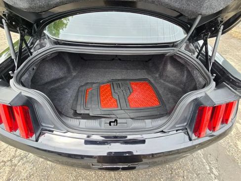 Used 2017 Ford Mustang Coupe w/ Equipment Group 051A RWD image 26