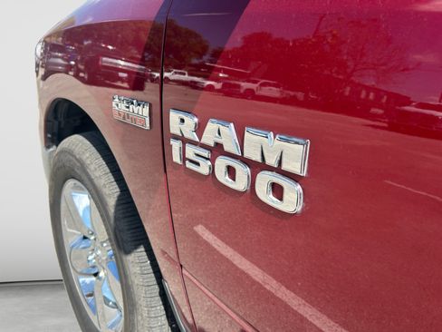 Used 2015 RAM 1500 Lone Star AWD/4WD image 13