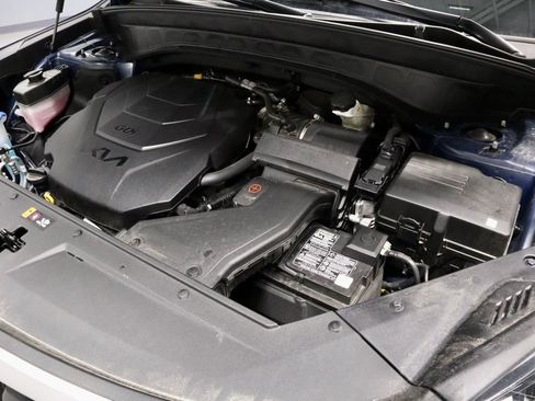 Used 2023 Kia Telluride S AWD/4WD image 18