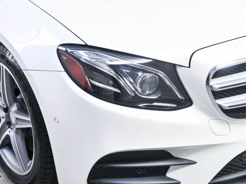 Used 2017 Mercedes-Benz E 300 image 37