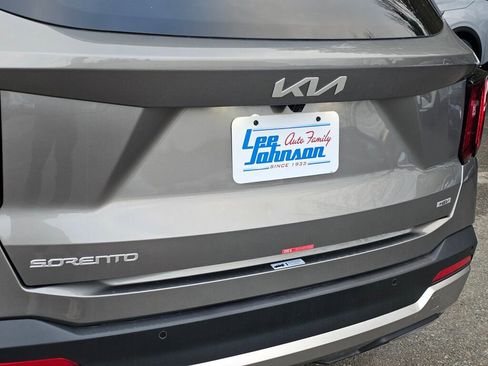 New 2026 Kia Sorento EX image 25