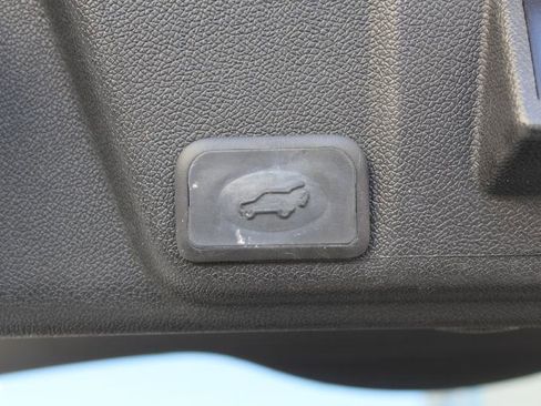 Used 2015 Buick Enclave Leather image 14