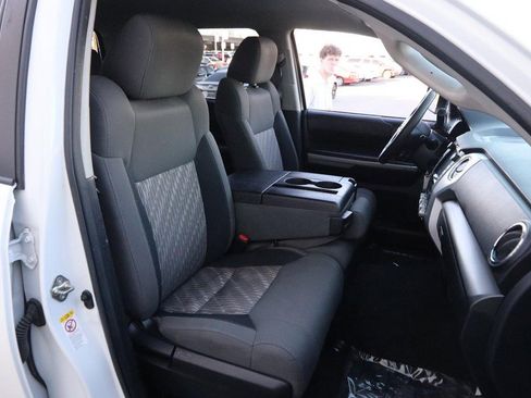 Used 2020 Toyota Tundra SR5 image 29