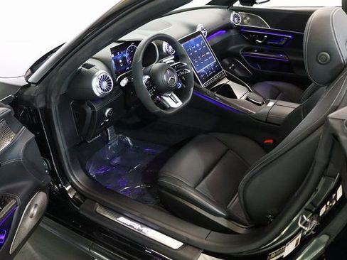 Used 2022 Mercedes-Benz SL 63 AMG 4MATIC image 22