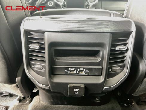 Used 2023 RAM 1500 Laramie AWD/4WD image 34