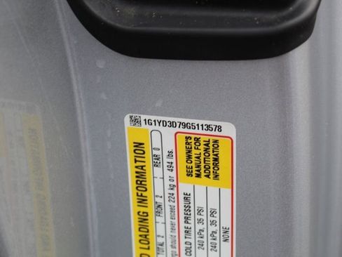 Used 2016 Chevrolet Corvette Stingray Convertible w/ 2LT Preferred Equipment Group image 35