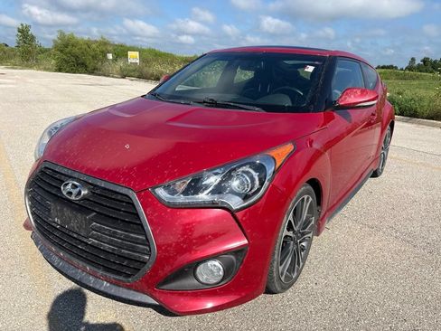 Used 2017 Hyundai Veloster Turbo w/ Tech Package 02 FWD image 5