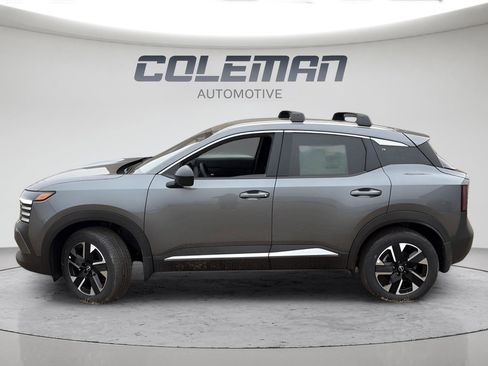 New 2026 Nissan Kicks SV w/ Cold Weather Package image 2