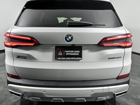 Used 2019 BMW X5 xDrive40i w/ Convenience Package AWD/4WD image 8