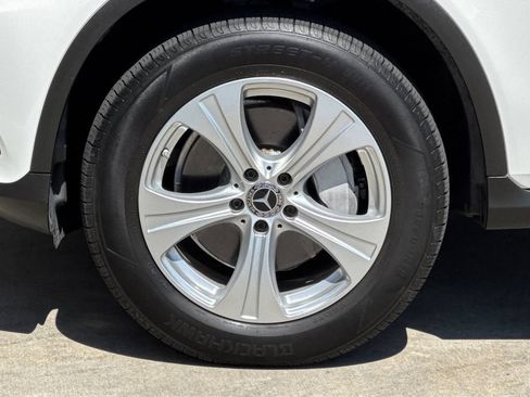 Used 2018 Mercedes-Benz GLC 300 image 33