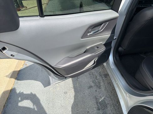 Used 2023 Toyota Prius XLE FWD image 33