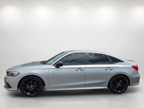 Used 2024 Honda Civic Sport image 8