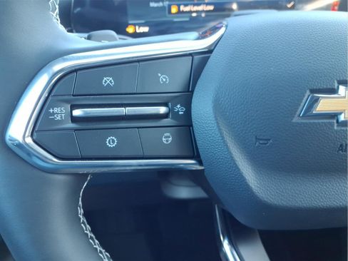 New 2026 Chevrolet Traverse LT w/ Enhanced Driving Package FWD image 18