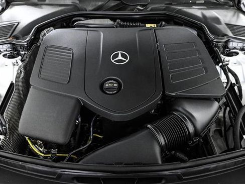 New 2025 Mercedes-Benz C 300 4MATIC Sedan image 25