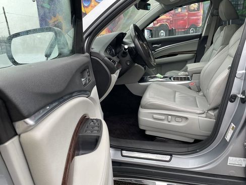 Used 2018 Acura MDX SH-AWD w/ Technology Package image 14