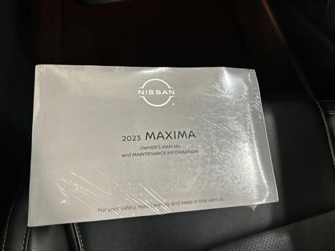 Used 2023 Nissan Maxima SL FWD image 33