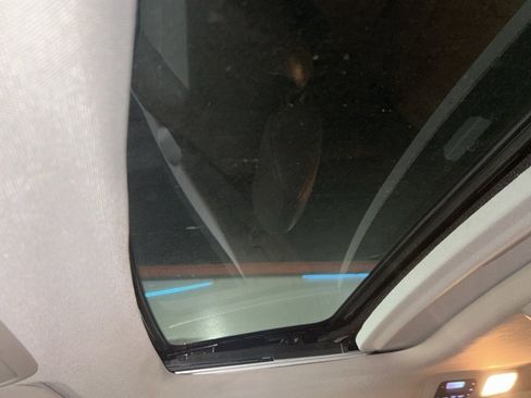 Used 2015 Honda Odyssey EX-L image 9