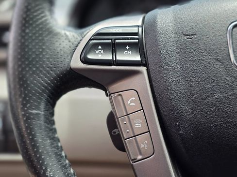 Used 2017 Honda Odyssey Touring image 36