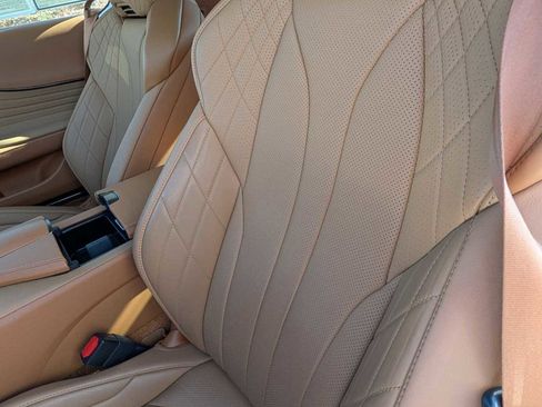 Used 2022 Lexus LC 500 Convertible image 18